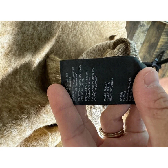 Maeve Anthropologie Women’s Sweater - M Tan Fleece - Picture 7 of 7